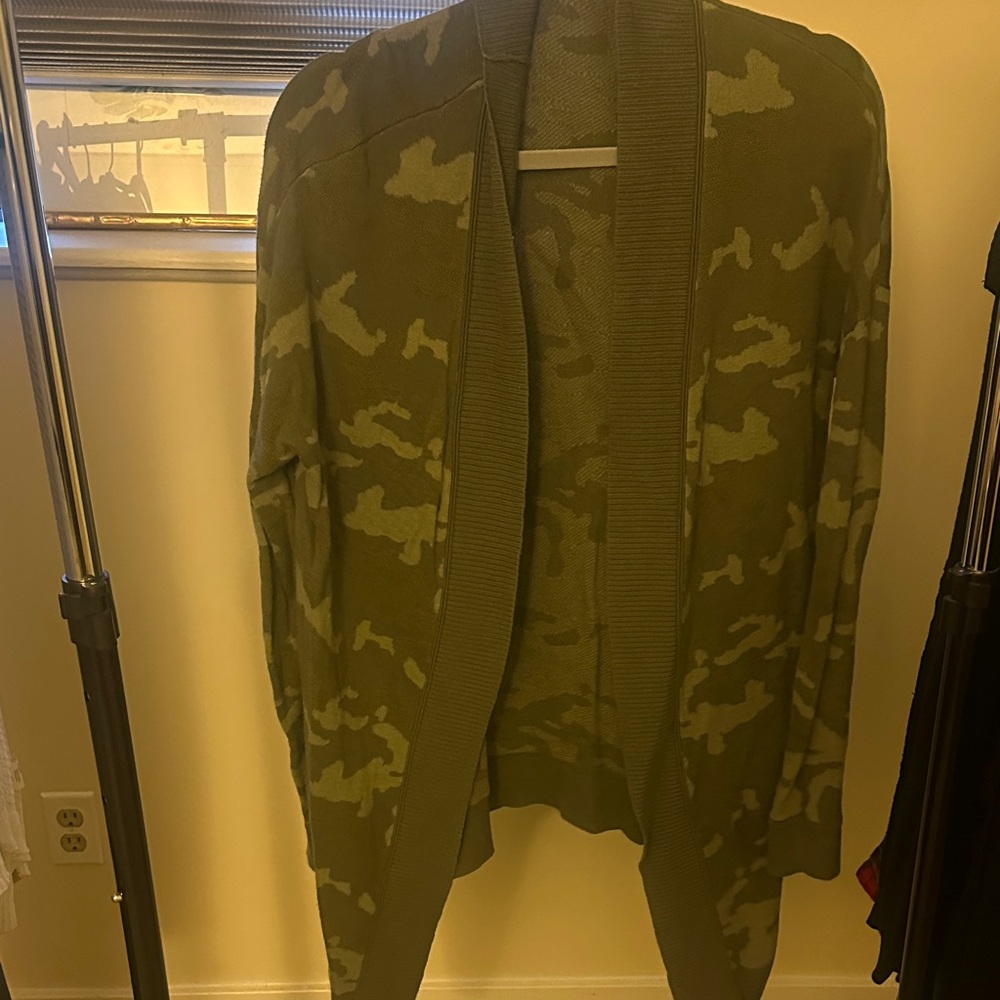 Express Olive Camouflage Cardigan